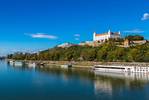 Flussreise auf der Donau nach Bratislava