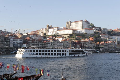 Book your dream trip now! Flusskreuzfahrt auf dem Douro mit A-ROSA ab Porto