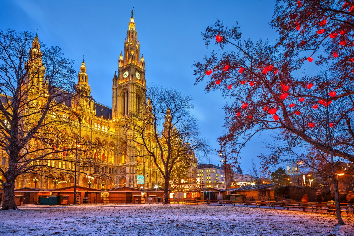 Danube Enchanting Christmas Markets 2025 0
